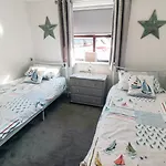 Nyaraló Cha Cha's *