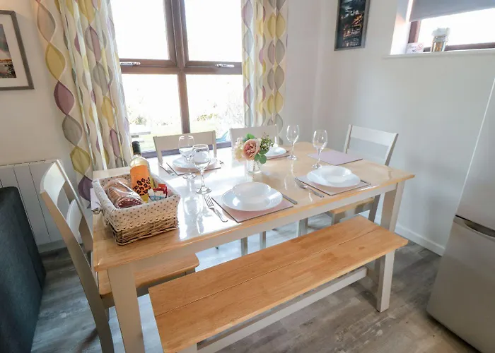 Holiday home Cha Cha's *