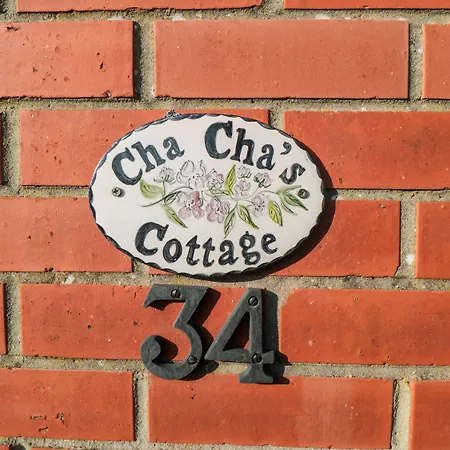 Cha Cha's Уитби